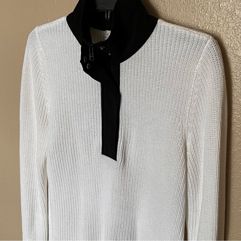 Zenergy by Chico's White Ribbed Pullover Sweater with Black Collar Size 1/MEDIUM - Picture 4 of 9